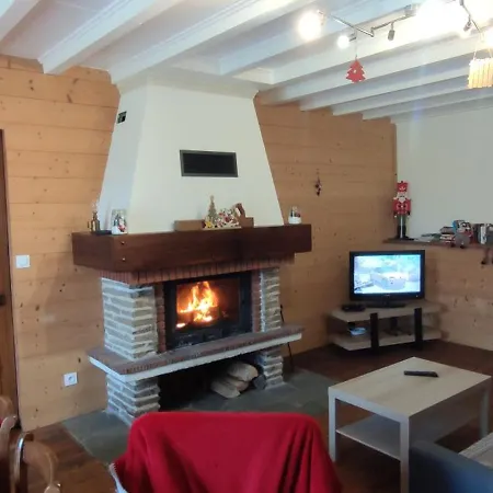 Holiday home Grimont Au Calme Grand Terrain Circuit Cascades Du Herisson *