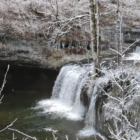 Grimont Au Calme Grand Terrain Circuit Cascades Du Herisson * Saugeot